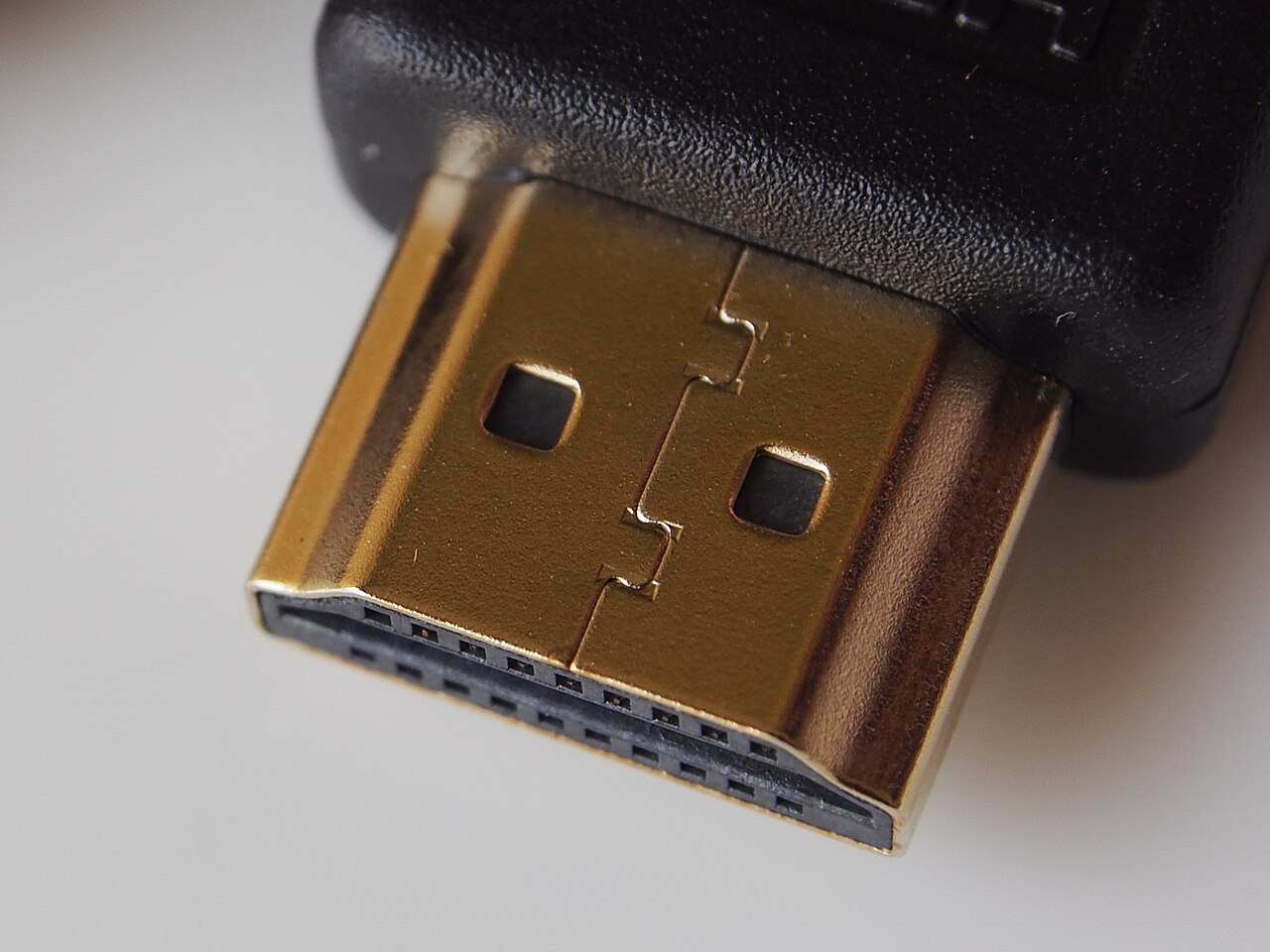 Close view of a full-size HDMI cable connector